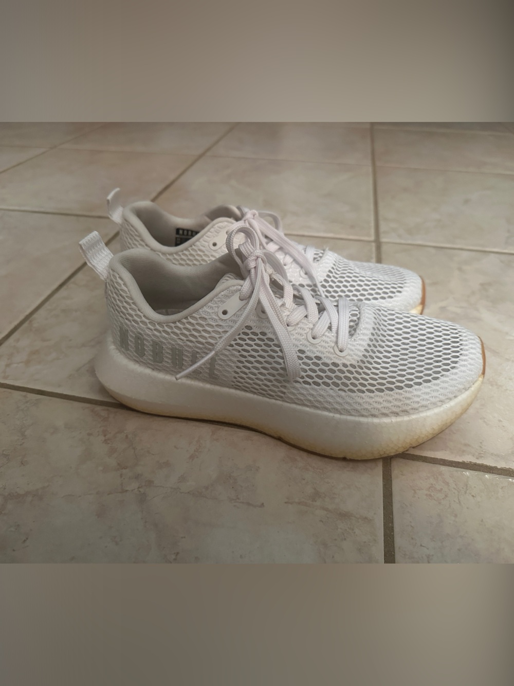 Women’s NOBULL Drive 2 Lightweight White Mesh Sneakers size 8